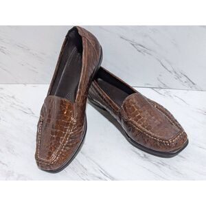 SAS Women's Brown Croc Pattern Slip-On Square Toe Comfort Loafer Flat Shoe Size